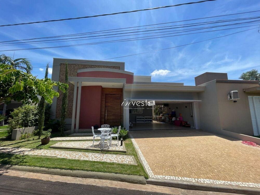 Casa, 3 quartos, 200 m² - Foto 1