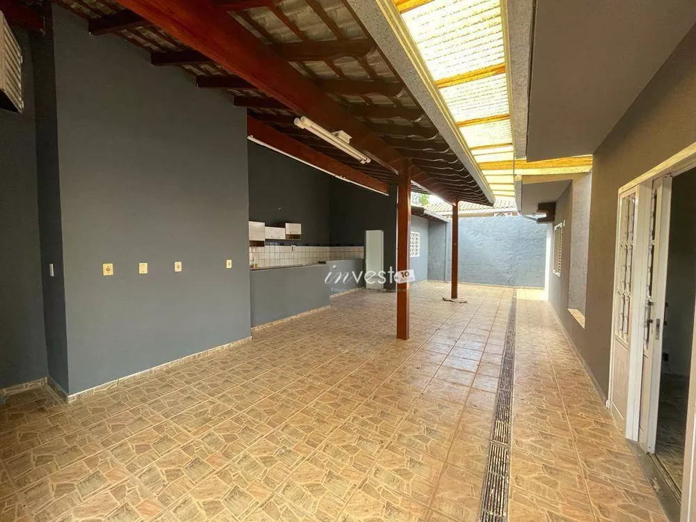 Casa à venda com 3 quartos, 390m² - Foto 8