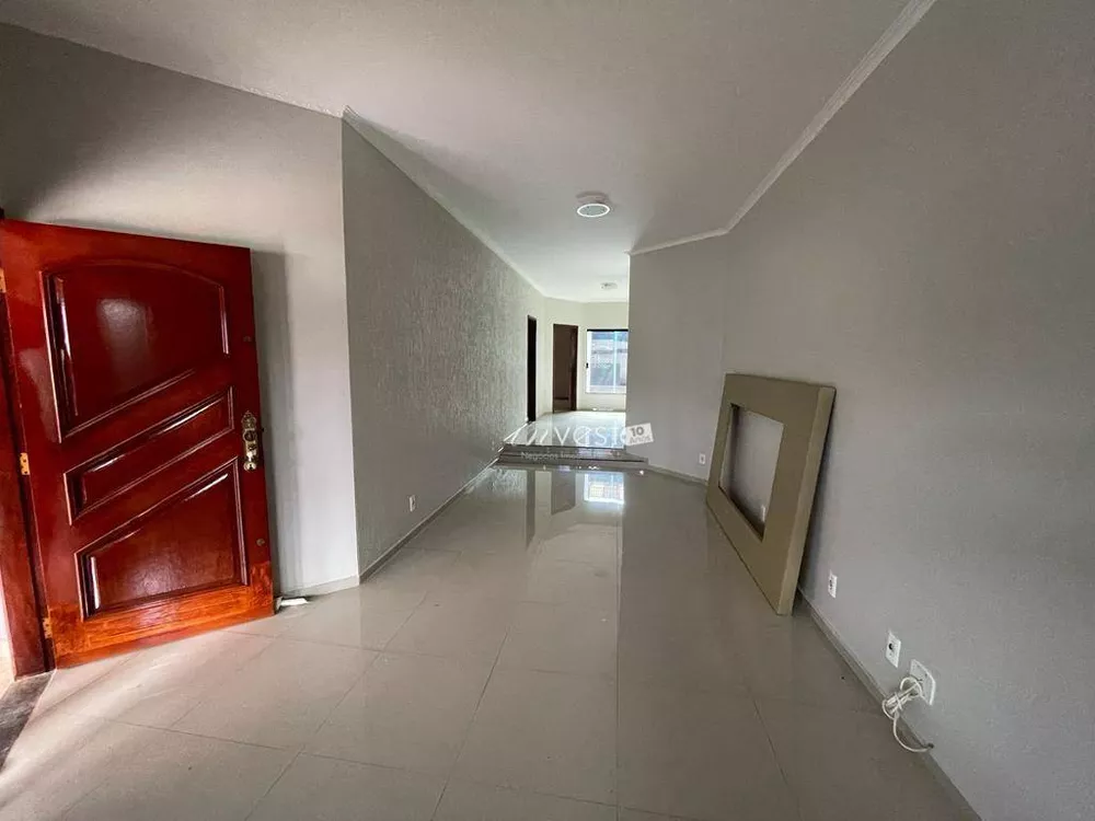 Casa à venda com 3 quartos, 390m² - Foto 16