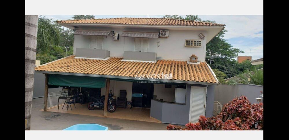 Casa à venda com 3 quartos, 310m² - Foto 8