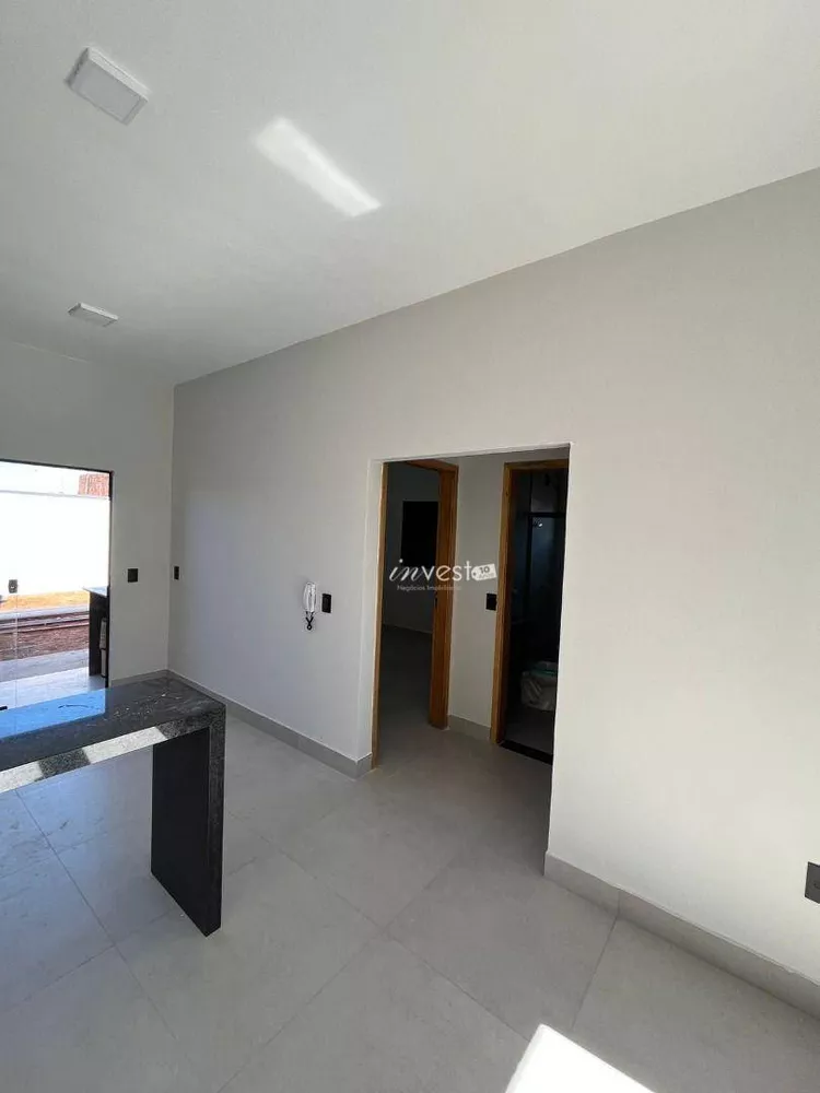 Casa à venda com 2 quartos, 50m² - Foto 9