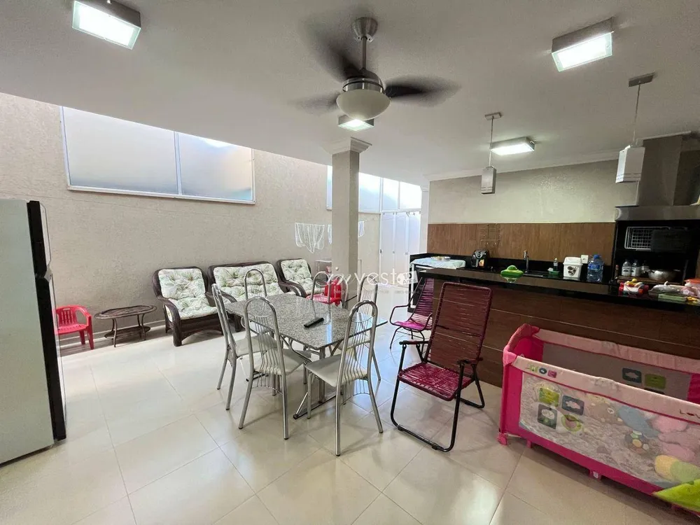 Casa, 3 quartos, 293 m² - Foto 12