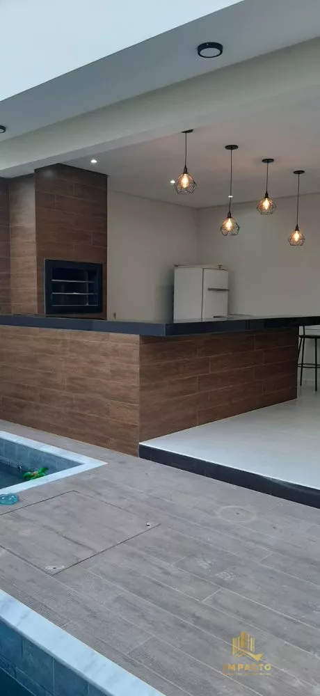 Casa à venda com 3 quartos, 131m² - Foto 3