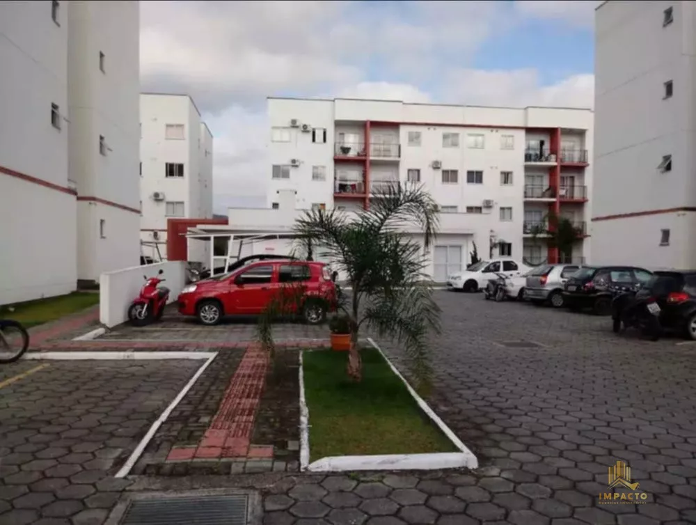 Apartamento à venda com 2 quartos, 50m² - Foto 3