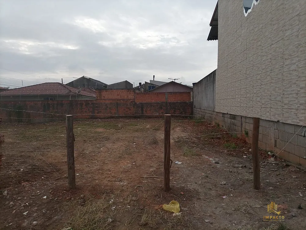 Terreno, 240 m² - Foto 1