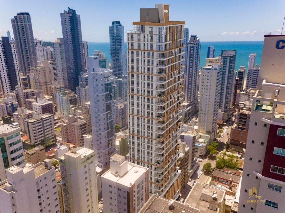 Cobertura à venda com 4 quartos, 354m² - Foto 1