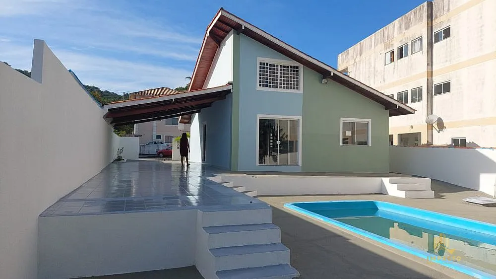 Casa, 1 quarto, 152 m² - Foto 3