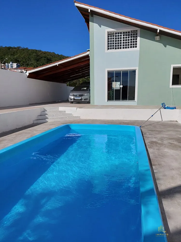 Casa, 1 quarto, 152 m² - Foto 2