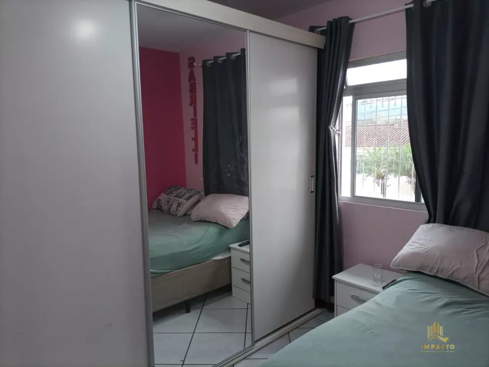 Casa à venda com 3 quartos, 130m² - Foto 5