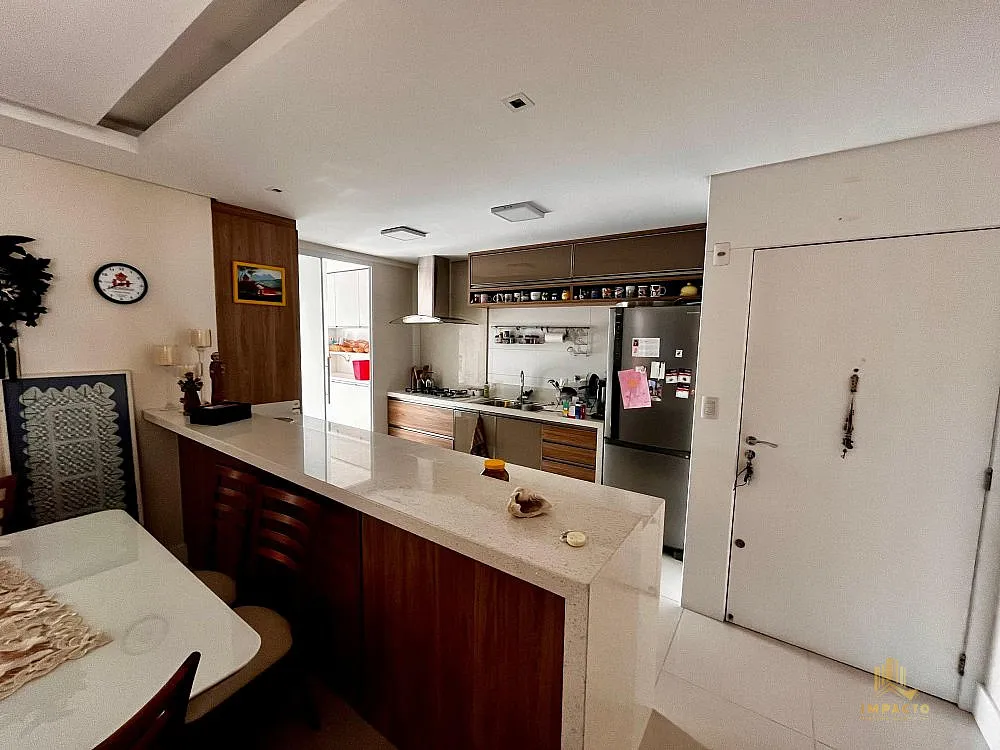 Apartamento, 3 quartos, 228 m² - Foto 10