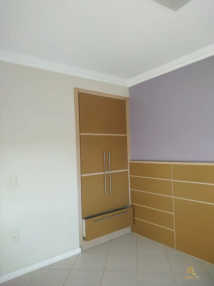 Casa, 3 quartos, 236 m² - Foto 8
