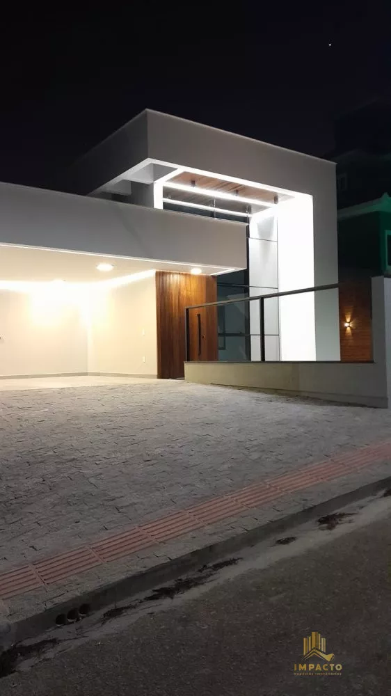 Casa à venda com 3 quartos, 101m² - Foto 8