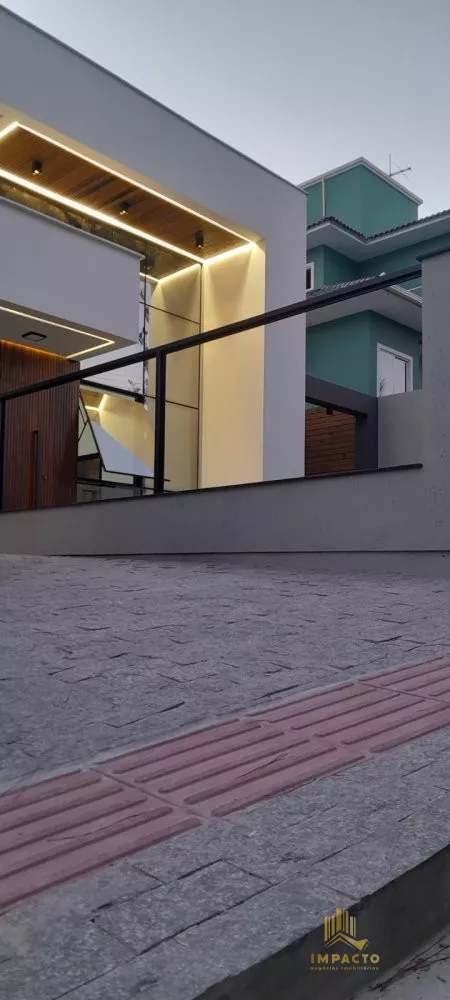 Casa à venda com 3 quartos, 101m² - Foto 19