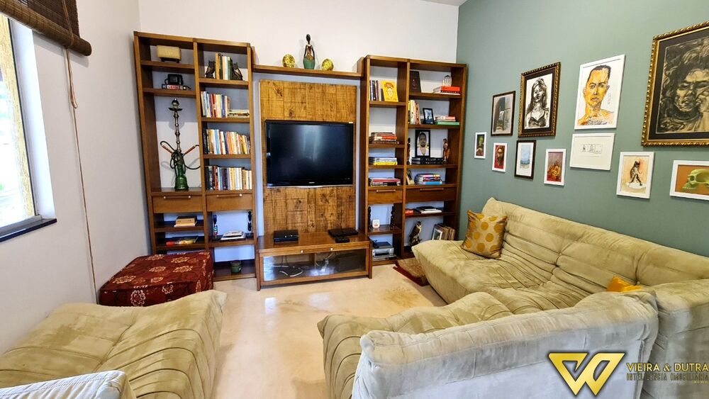 Casa, 6 quartos, 594 m² - Foto 1