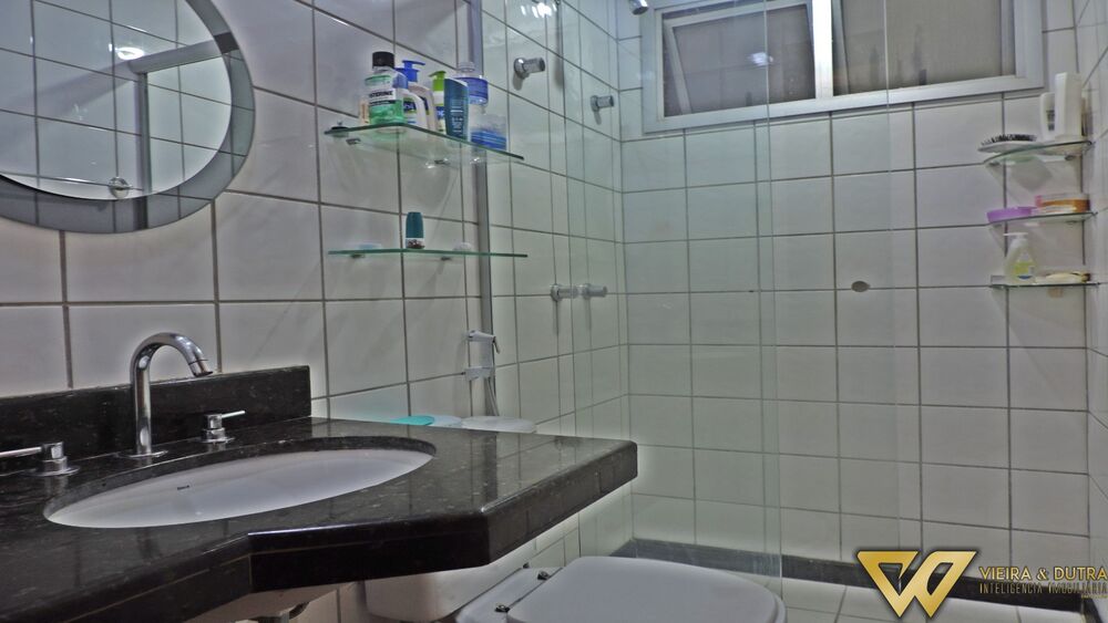 Apartamento à venda com 3 quartos, 113m² - Foto 2