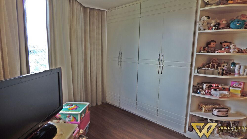 Apartamento à venda com 3 quartos, 113m² - Foto 4
