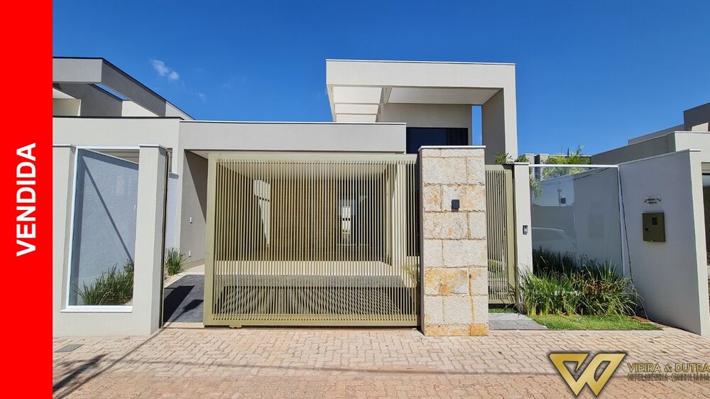 Casa, 4 quartos, 220 m² - Foto 1