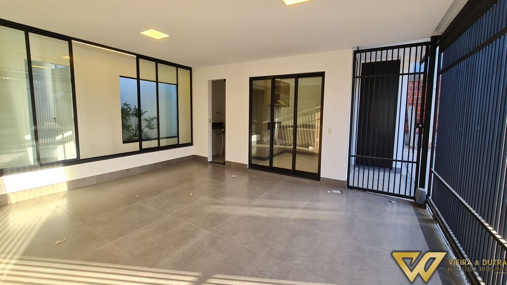Casa à venda com 3 quartos, 190m² - Foto 8