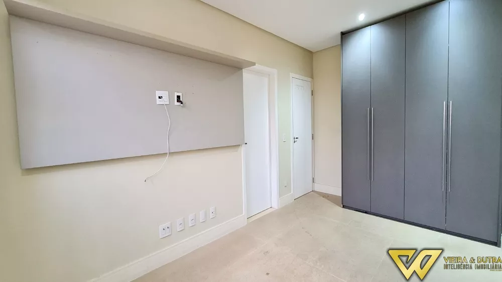 Casa à venda com 3 quartos, 435m² - Foto 6