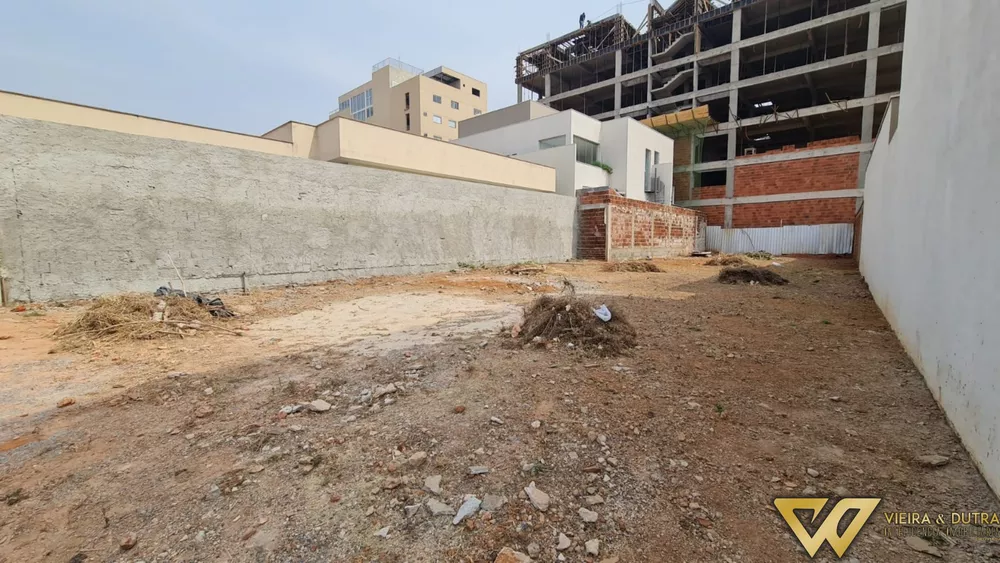 Terreno à venda, 400m² - Foto 1