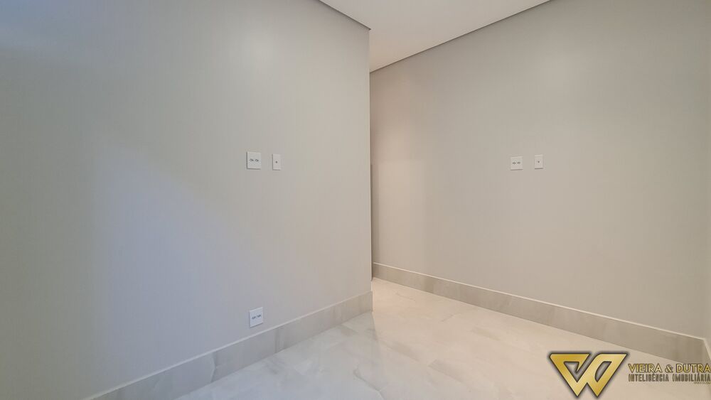 Casa, 3 quartos, 280 m² - Foto 3