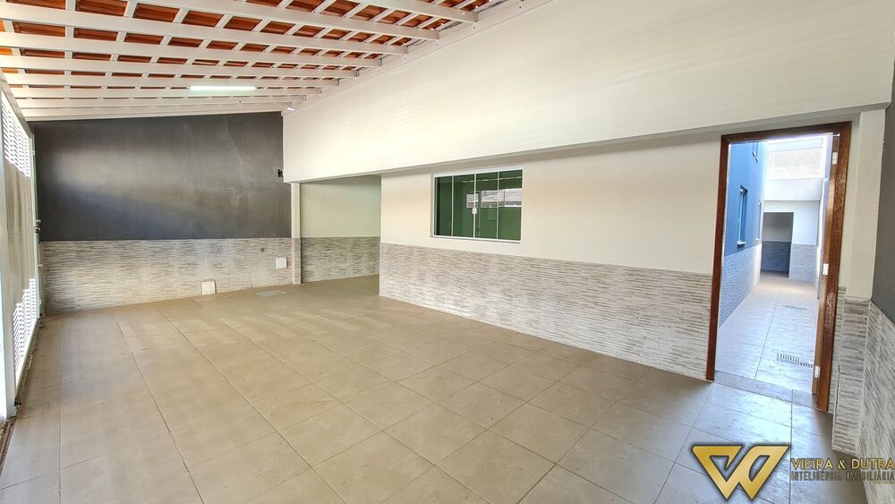 Casa, 5 quartos, 330 m² - Foto 1