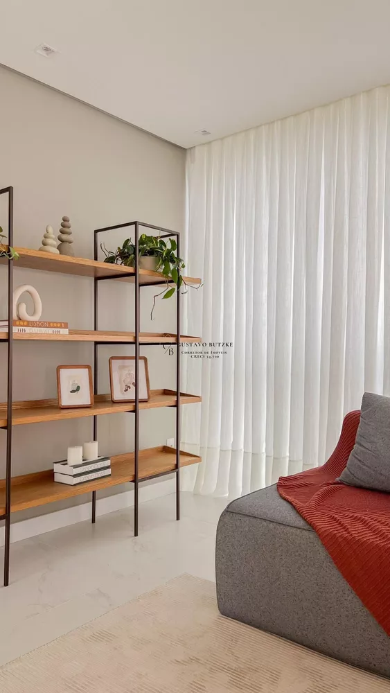 Apartamento à venda com 4 quartos, 138m² - Foto 4