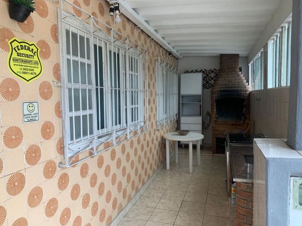 Casa à venda com 2 quartos, 79m² - Foto 3