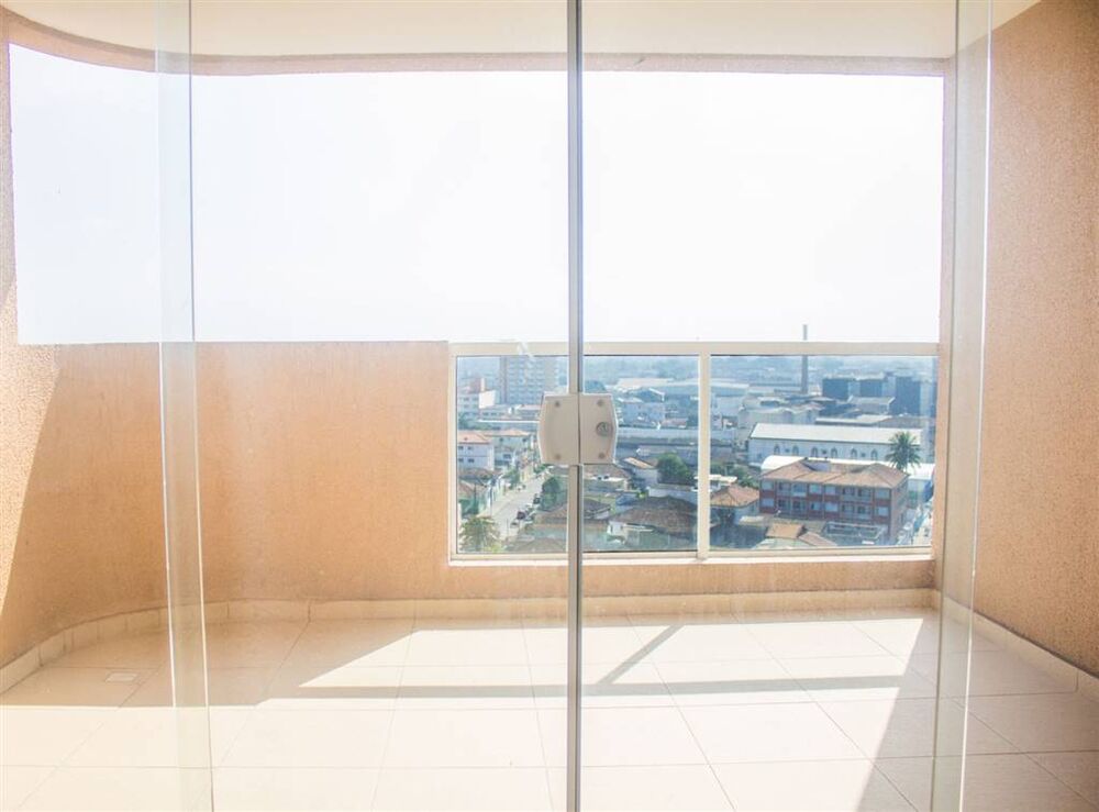 Apartamento à venda com 3 quartos, 217m² - Foto 11