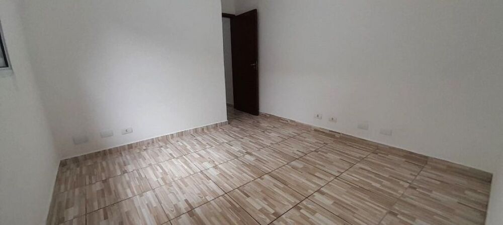 Casa à venda com 2 quartos, 77m² - Foto 13