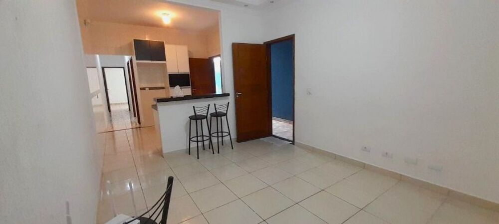 Casa à venda com 2 quartos, 77m² - Foto 6