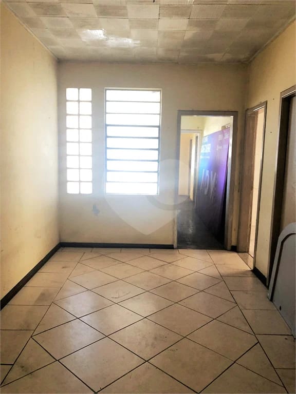 Casa à venda com 5 quartos, 350m² - Foto 3