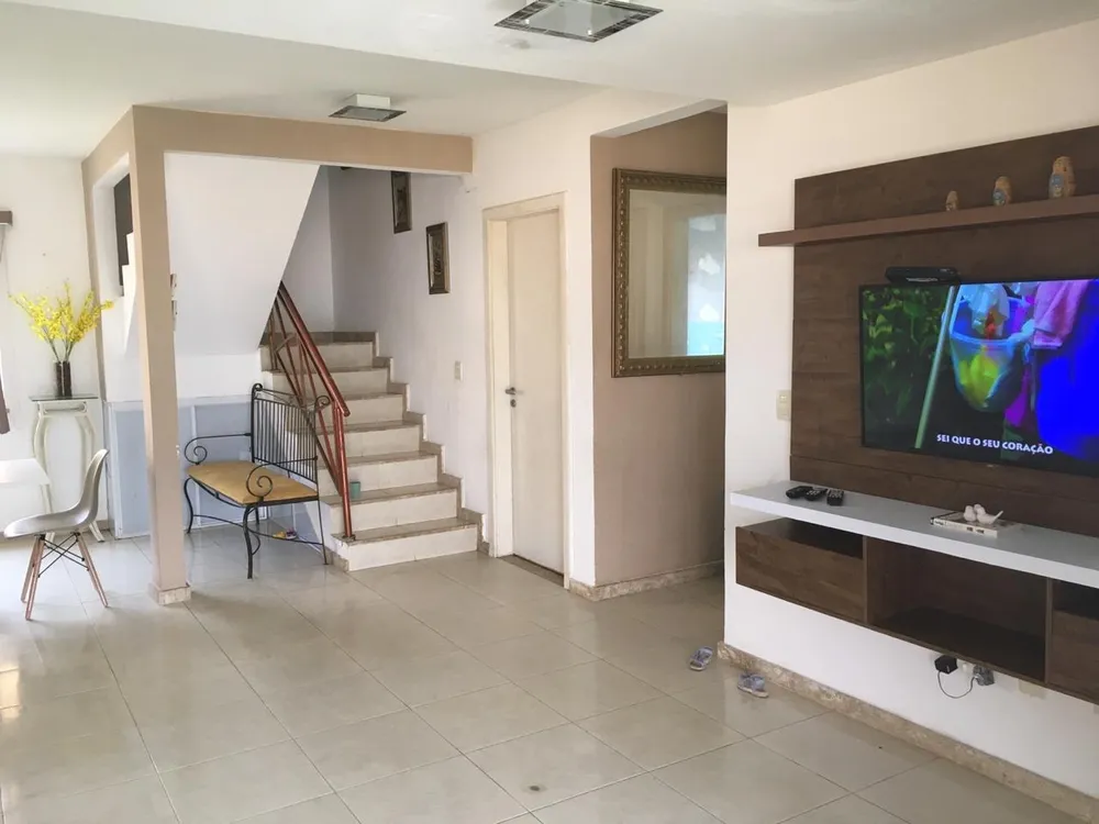 Casa, 4 quartos, 220 m² - Foto 4