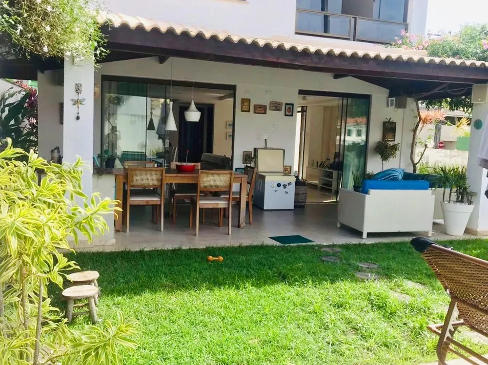 Casa, 3 quartos, 202 m² - Foto 2