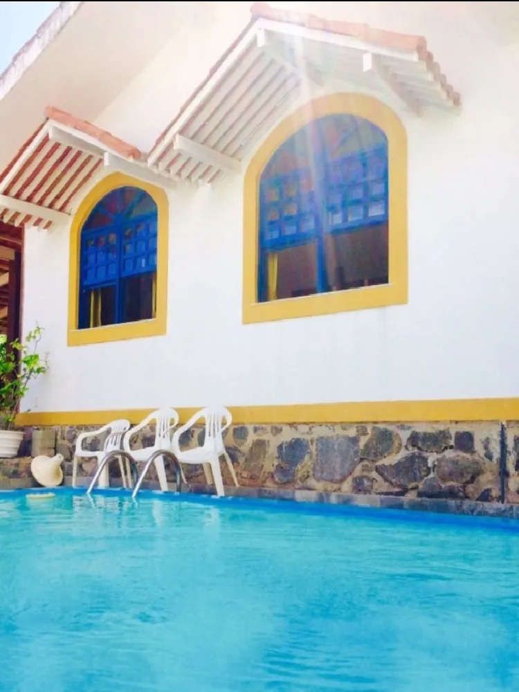 Casa, 4 quartos, 350 m² - Foto 1
