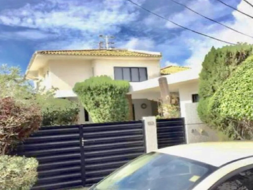 Casa, 5 quartos, 265 m² - Foto 1