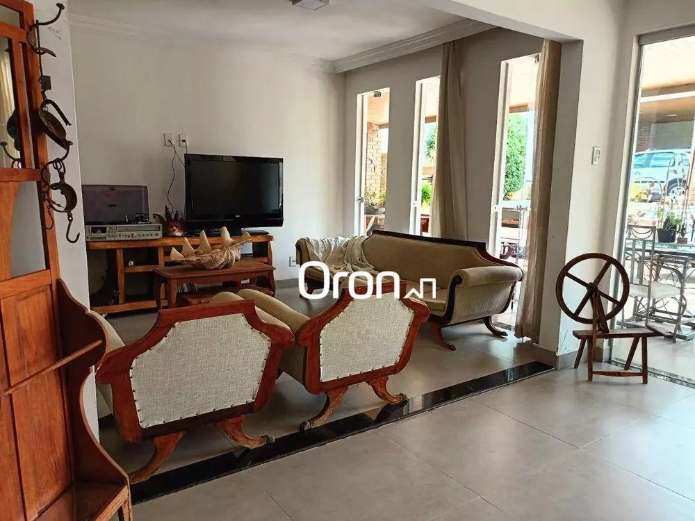 Casa, 3 quartos, 300 m² - Foto 2