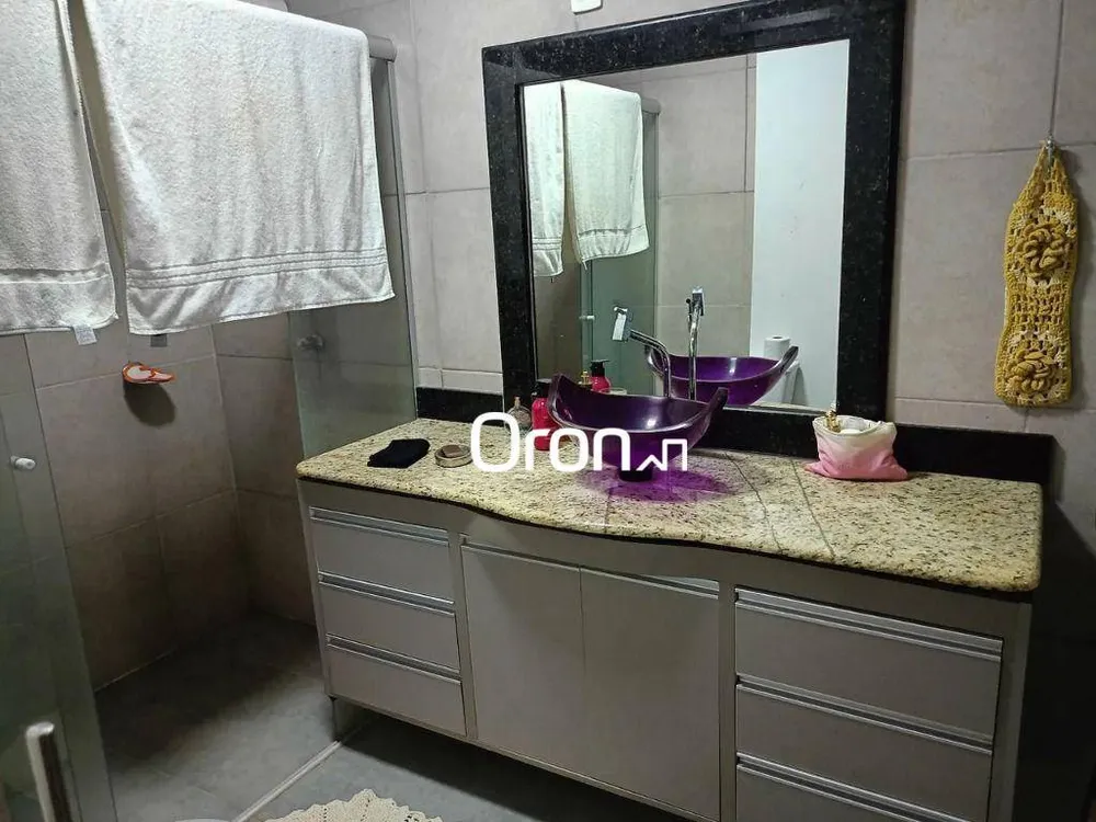 Casa, 3 quartos, 300 m² - Foto 15