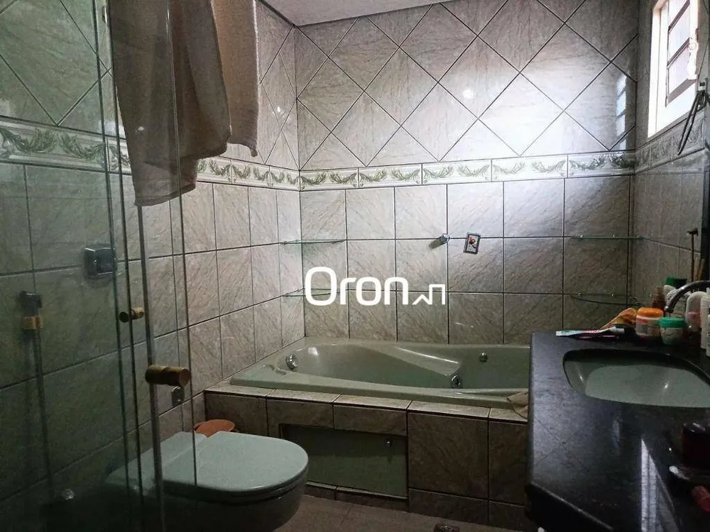 Casa, 3 quartos, 300 m² - Foto 16