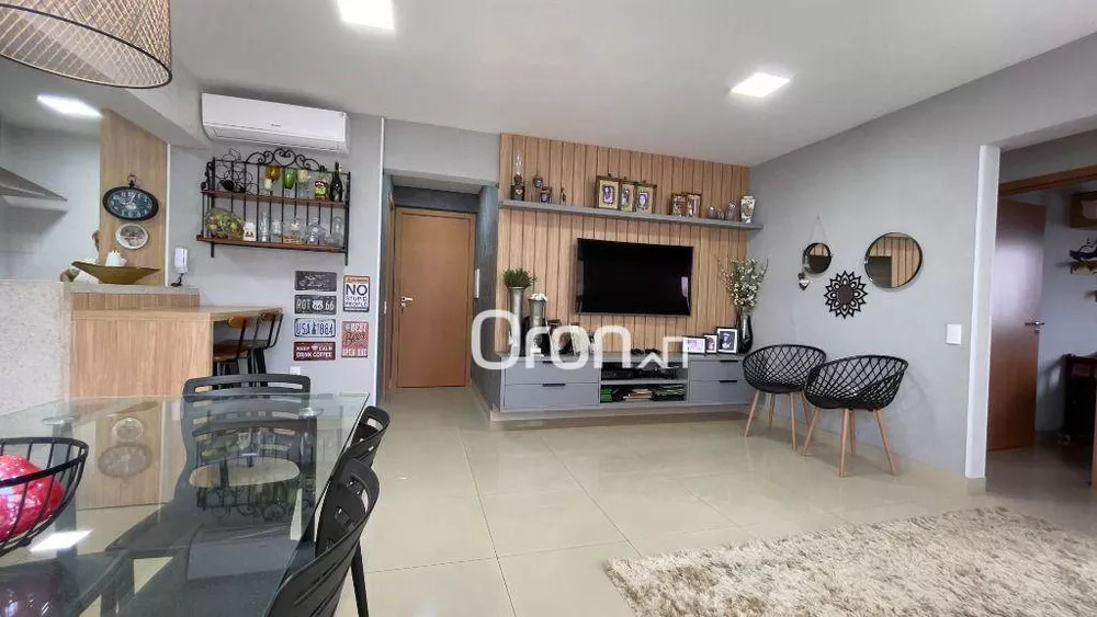 Apartamento à venda com 3 quartos, 95m² - Foto 1