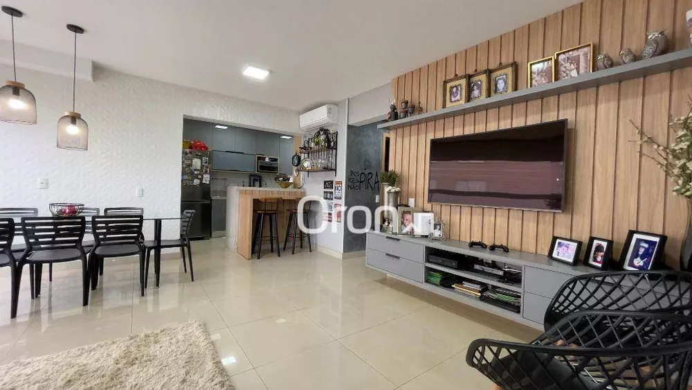 Apartamento à venda com 3 quartos, 95m² - Foto 2