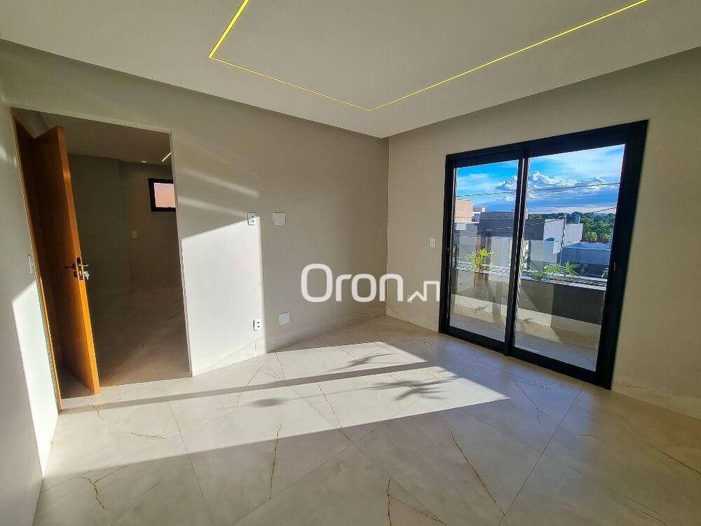 Sobrado à venda com 4 quartos, 228m² - Foto 6