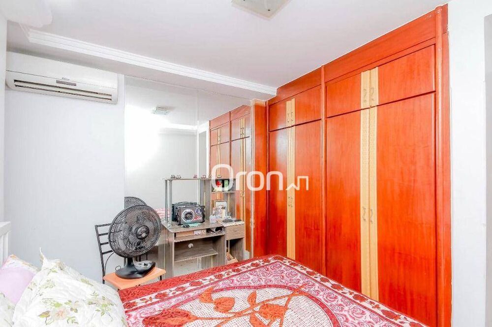 Apartamento à venda com 3 quartos, 288m² - Foto 3