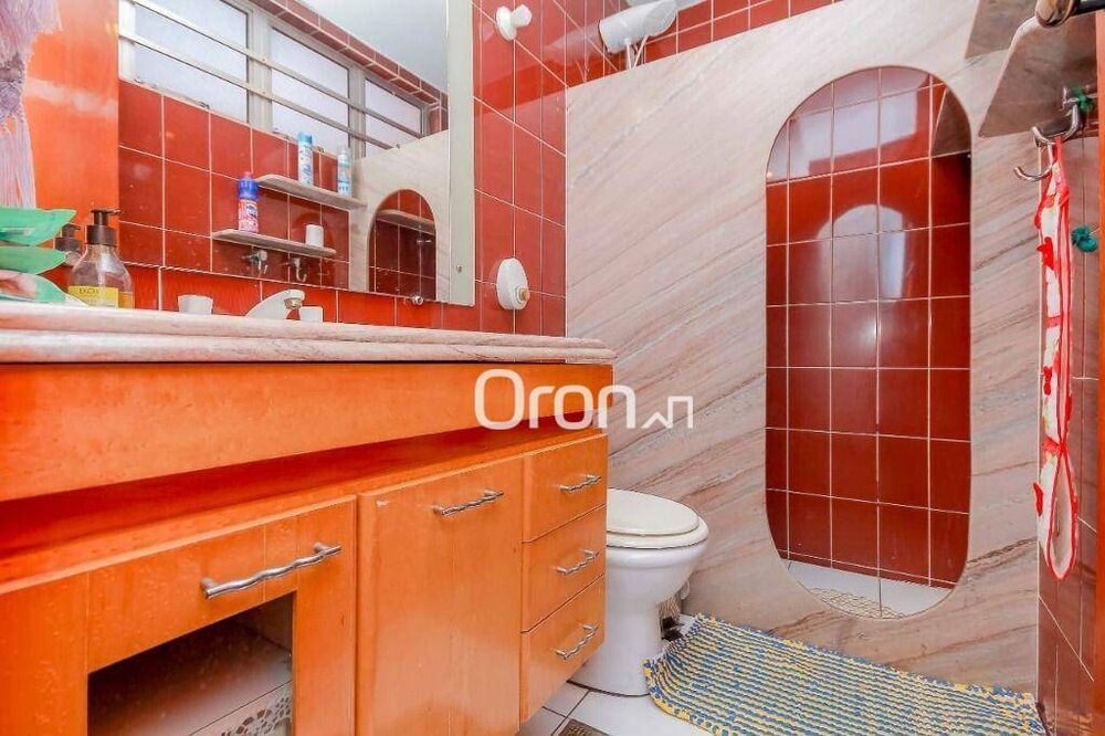 Apartamento à venda com 3 quartos, 288m² - Foto 2