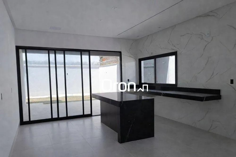 Casa, 3 quartos, 173 m² - Foto 2