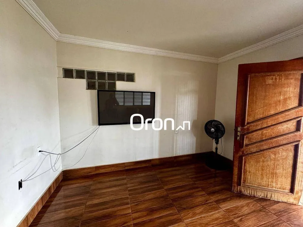 Casa, 4 quartos, 360 m² - Foto 1