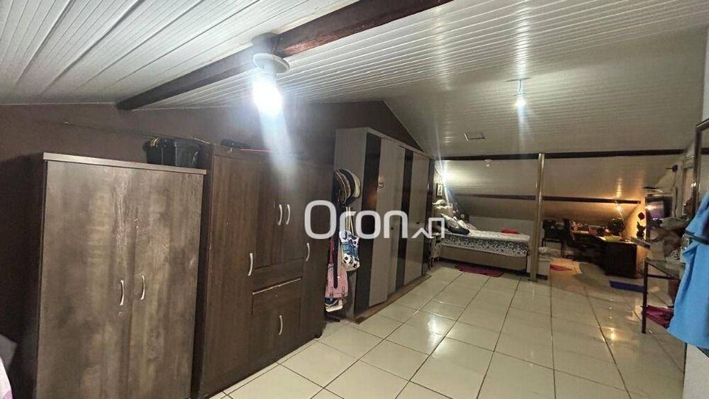 Sobrado, 4 quartos, 300 m² - Foto 1