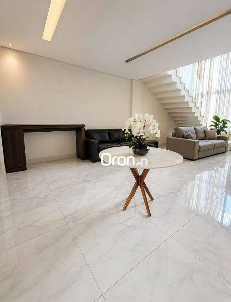Sobrado, 4 quartos, 262 m² - Foto 2
