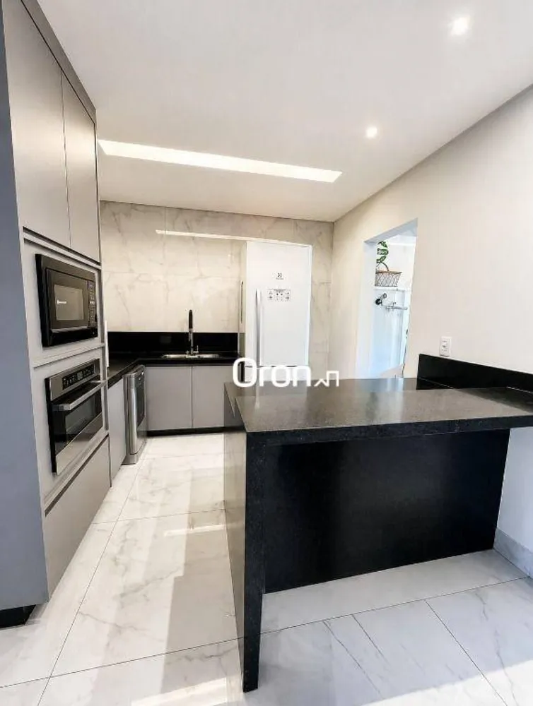 Sobrado, 4 quartos, 262 m² - Foto 4