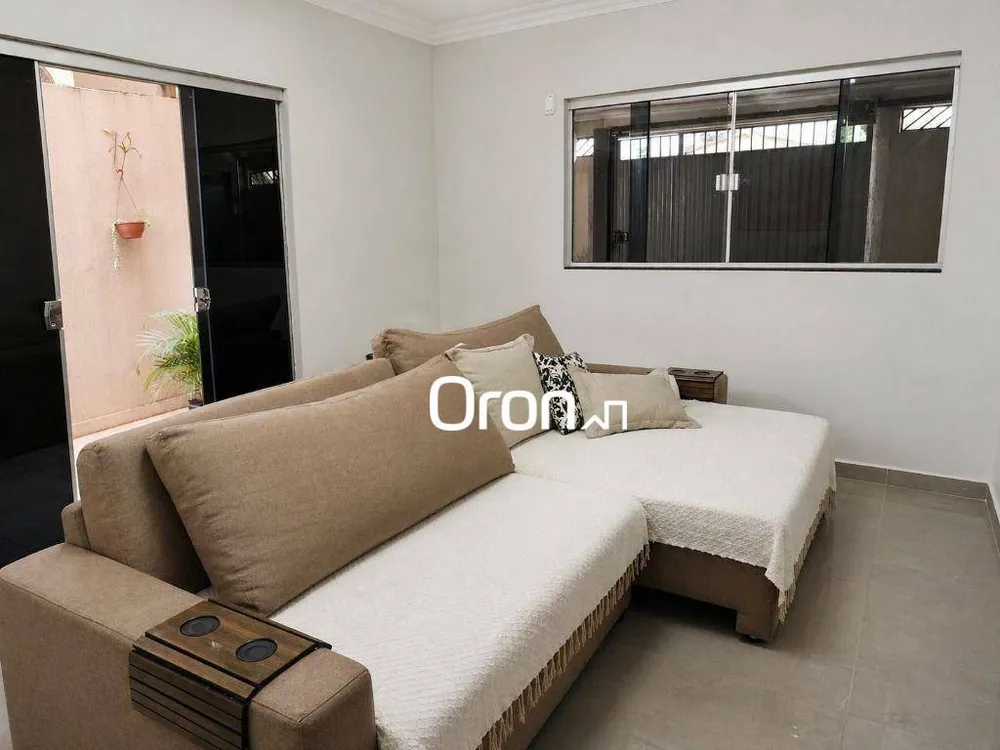 Sobrado, 7 quartos, 330 m² - Foto 2